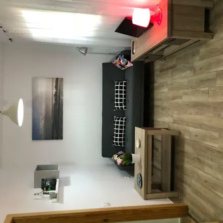 Manoli Playa Apartmán *